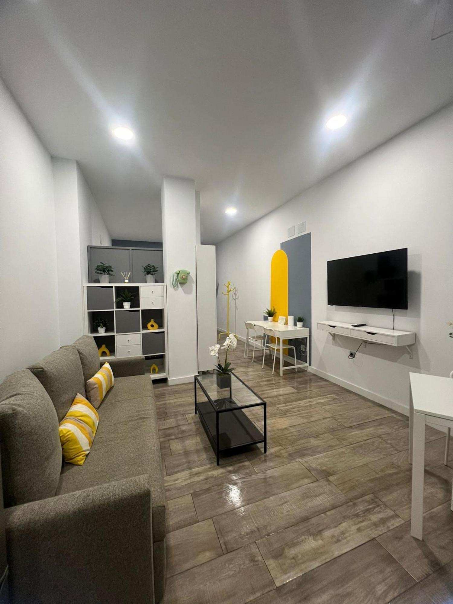 Apartamento Estupendo Piso A 5 Min En Coche Del Aeropuerto Málaga Exterior foto